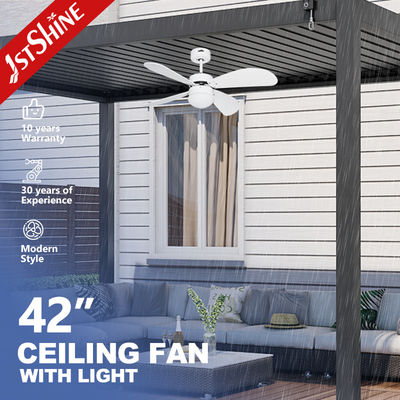 شراء 3 ألوان LED Light IP44 مروحة السقف الخارجي المقاومة للماء مع 4 شفرات MDF تصنيع عبر الإنترنت