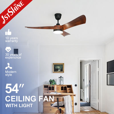 شراء 110-240V/50Hz-60Hz مروحة السقف LED مع التحكم عن بعد وشفرات خشبية بواسطة 1stshine تصنيع عبر الإنترنت