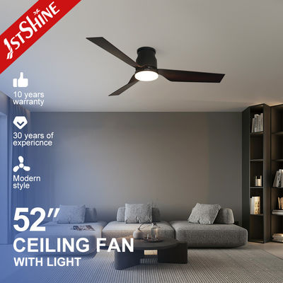 شراء مروحة سقف بإضاءة LED مع شفرات بلاستيكية اختيارية بست سرعات، تثبيت سطحي، تصميم منخفض تصنيع عبر الإنترنت