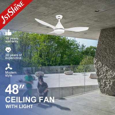 شراء مروحة سقف بمصدر إضاءة LED ثلاثي الألوان مع محرك DC موفر للطاقة وشفرات بيضاء تصنيع عبر الإنترنت