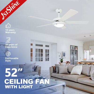 مروحة سقف بيضاء 52 بوصة مع ضوء LED وسلسلة سحب 1stShine